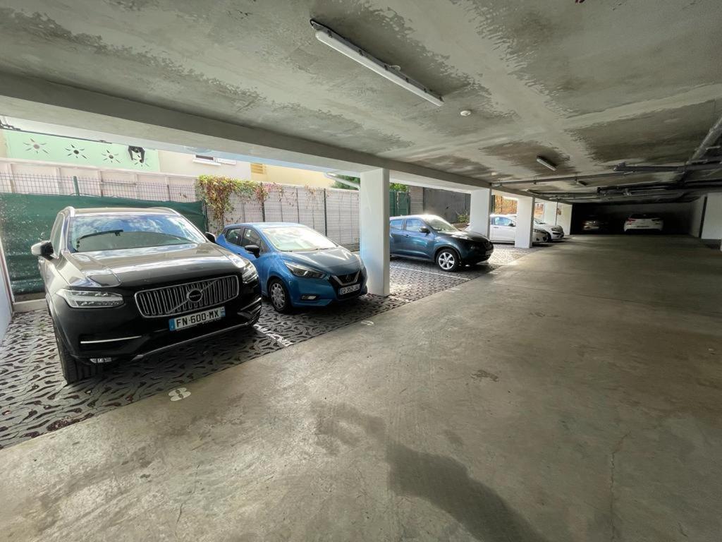 Leu Girembelle Apartment Сен-Лу Екстериор снимка